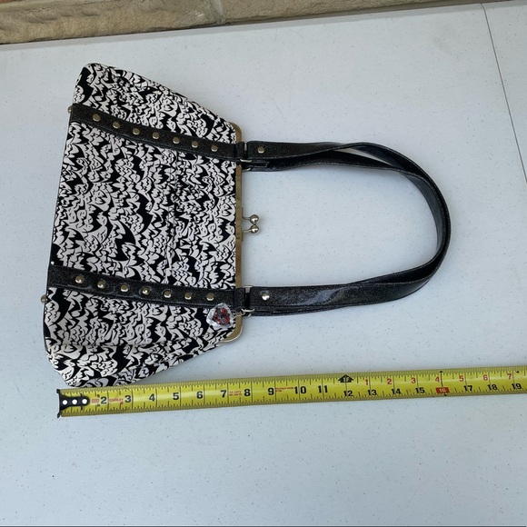 Rare Hold Fast Bat Shoulder Bag Purse Kiss Lock Paisley Halloween - Picture 14 of 15